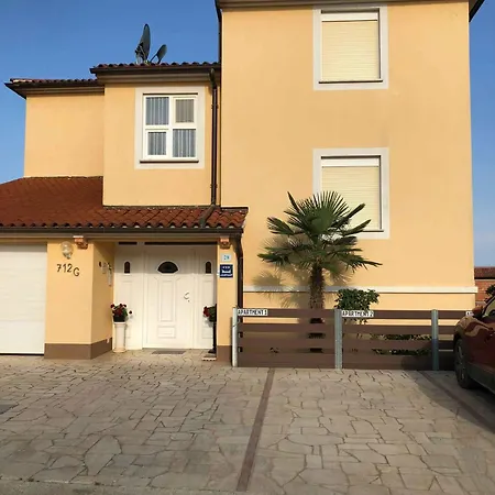 3 Apartament *