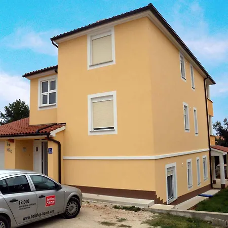 3 Διαμέρισμα Ližnjan